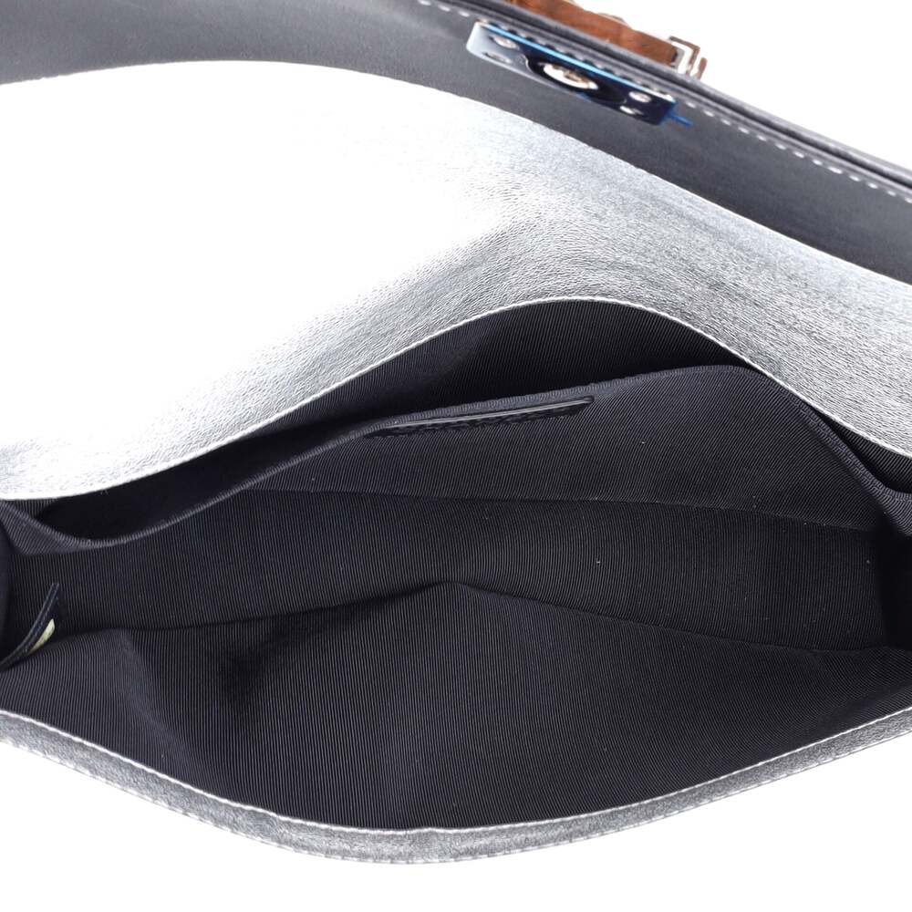 Chanel Bicolor Boy Flap Clutch Calfskin #255386C29B - Picture 6 of 7